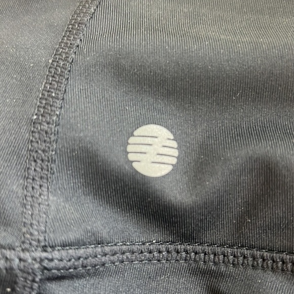 Z by Zella Black 7/8 leggings with panels at bottom of legs. Women’s Small - Picture 9 of 9